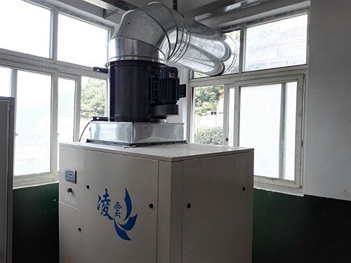 長(zhǎng)沙湘麓環(huán)保科技有限公司,長(zhǎng)沙湘麓臭氧機(jī),長(zhǎng)沙食品廠臭氧消毒機(jī),長(zhǎng)沙臭氧發(fā)生器,污水處理臭氧設(shè)備